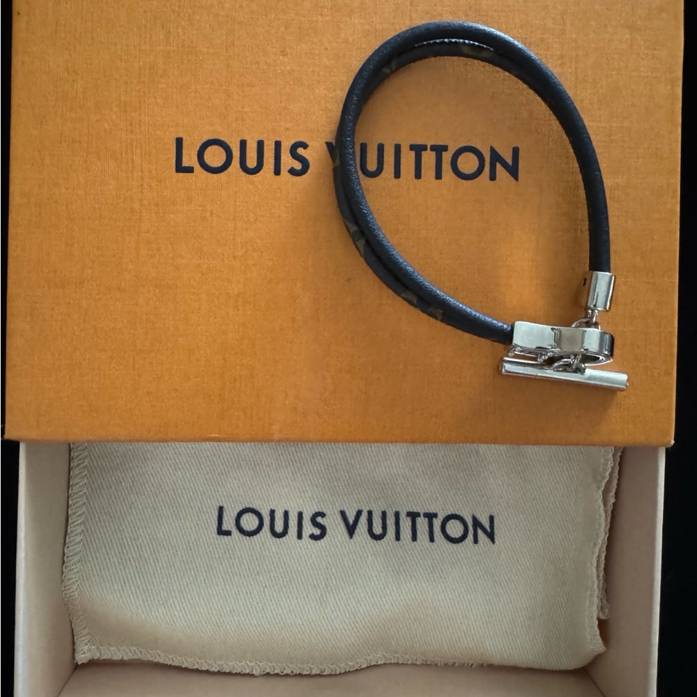Louis Vuitton Double Bracelet